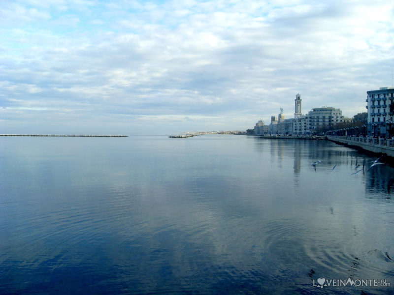 Море Бари