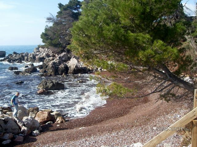 Црвена Плажа Черногория