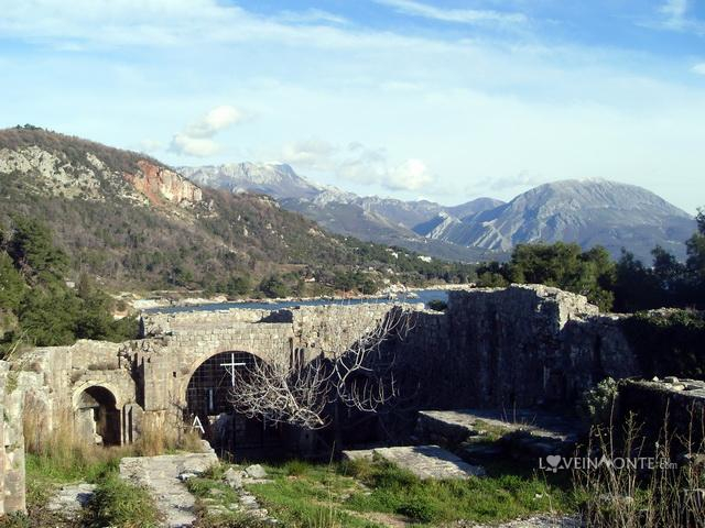 Ратац Черногория