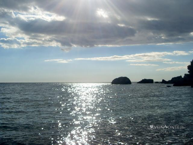 Море