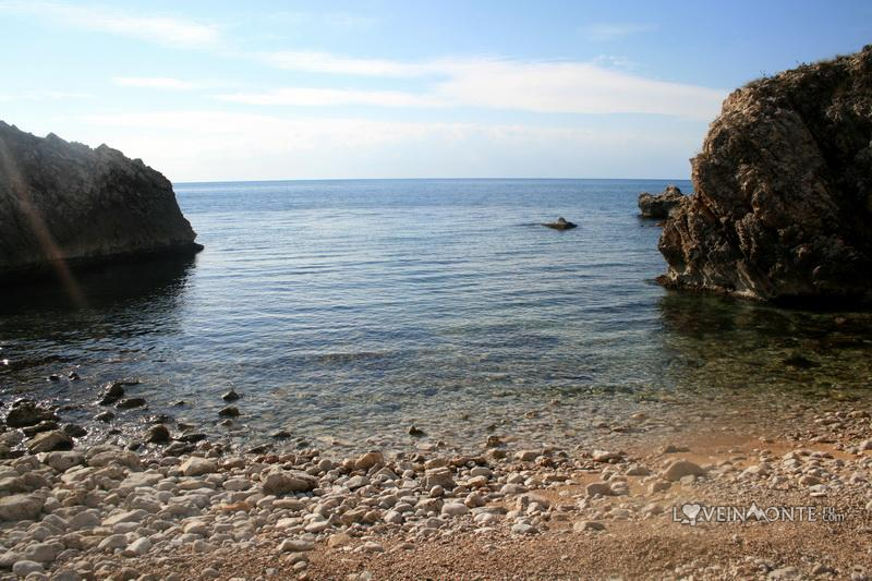 Пляж в Утехе