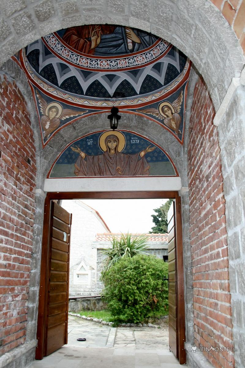 Монастырь в Режевичах
