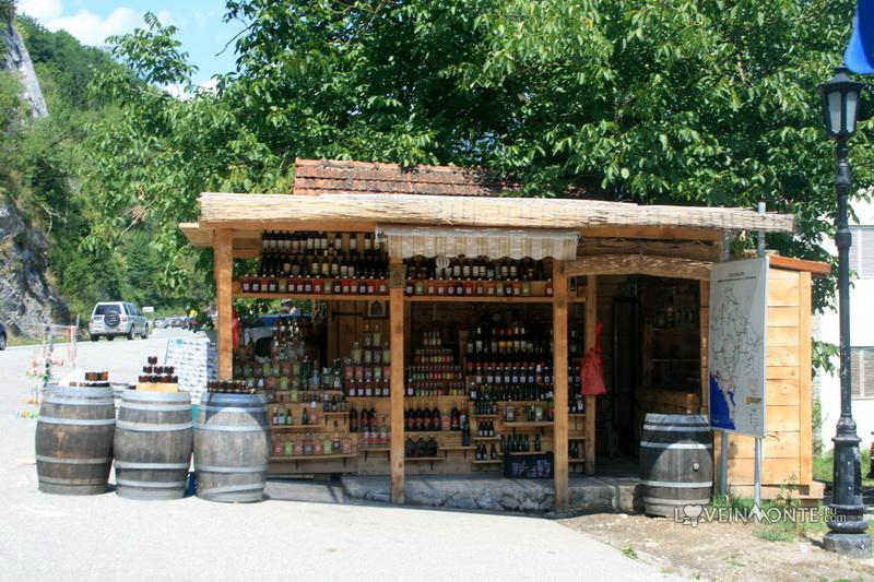 Сувениры Черногории