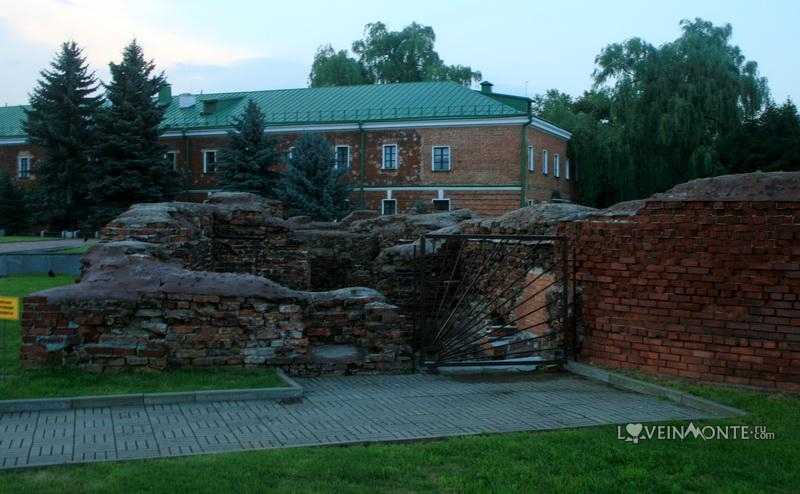 Брестская крепость