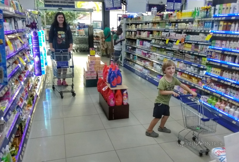 Где Нибудь В Магазине Где Нибудь В Магазине