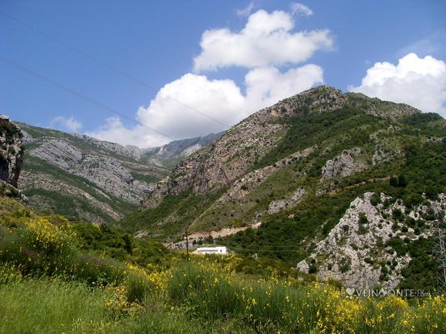 Горы Старый Бар