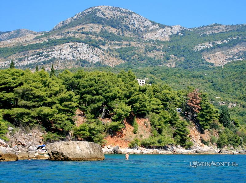 Мыс Ратац нудистский пляж