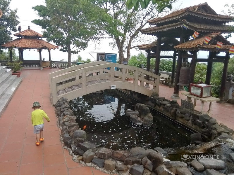 Парк развлечений в Ho May Park