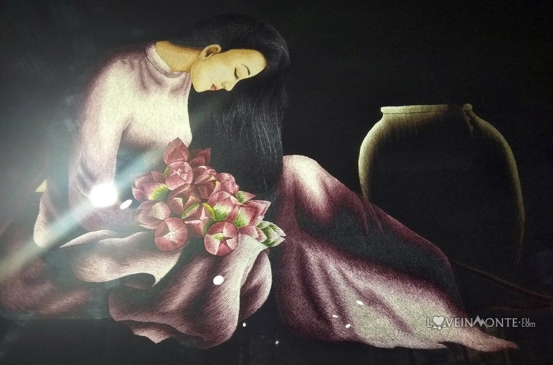 Выставка шелковых картин в Нячанге