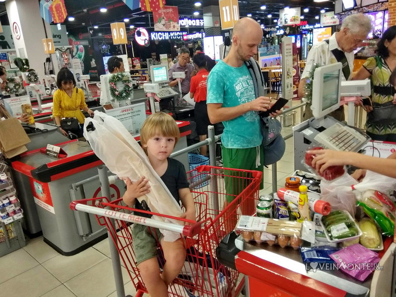 Lotte Mart в Нячанге