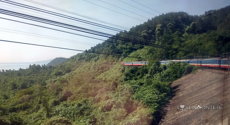 На поезде в Хюе